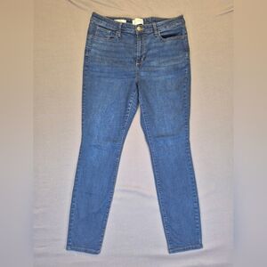 ​Universal Thread High Rise Straight Leg Jeans Dark Wash Denim 10/30R Minimalist
